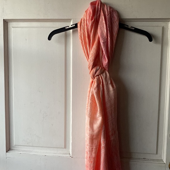 Calvin Klein Salmon Pink Shawl Scarf Size 70”LX27”W - Picture 3 of 5
